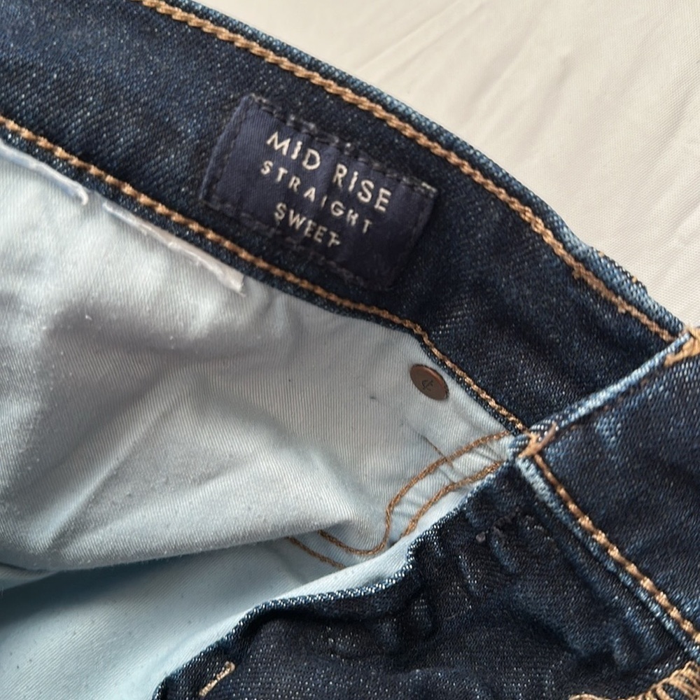Lucky Brand mid rise sweet straight dark rinse blue jeans - Picture 8 of 14